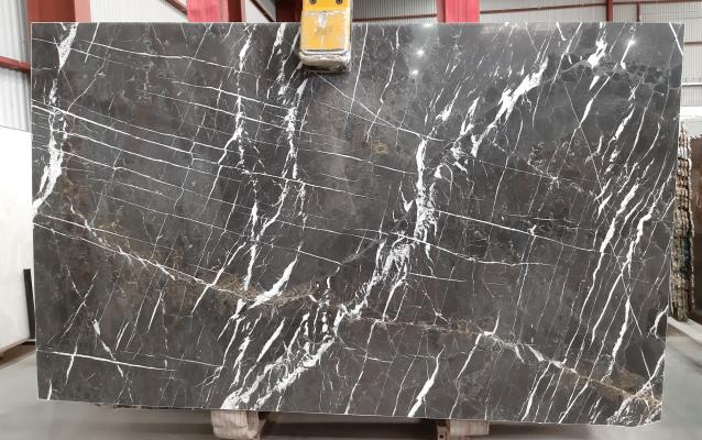 BROWN MARQUINA